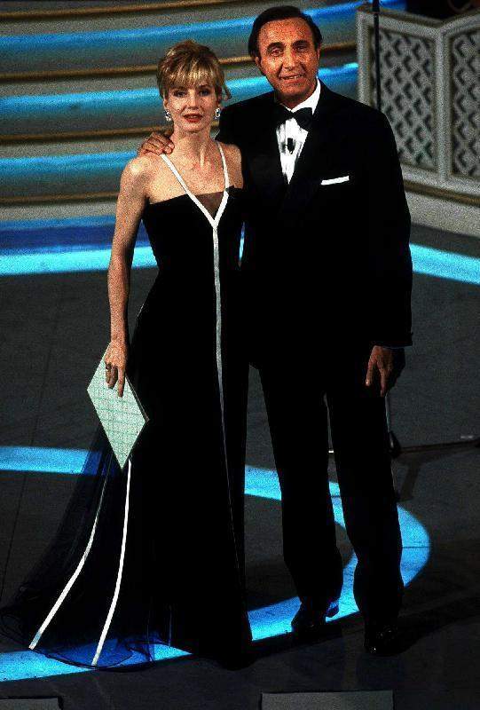 Cosa Resterà degli Anni ’90: 1993 la conferma degli 883, l’esordio di Pausini e Articolo 31