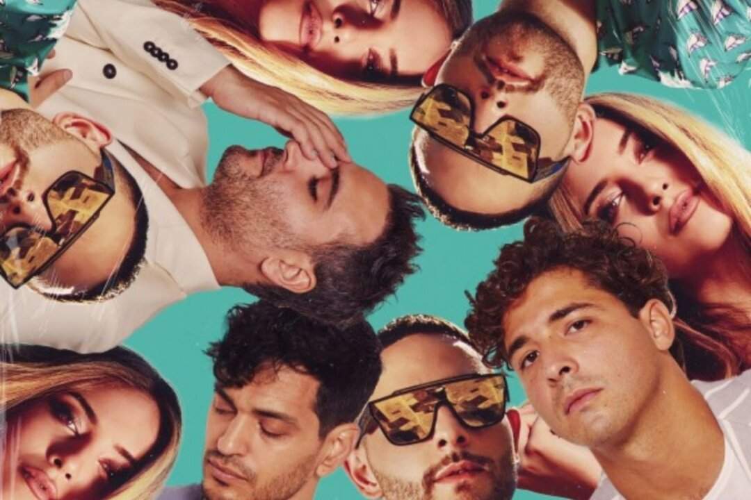 Rocco Hunt A un paso de la luna remix