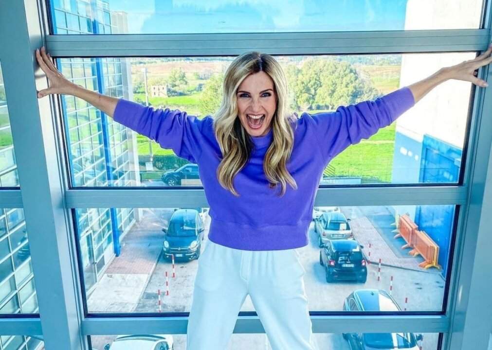 Lorella Cuccarini nuovo singolo