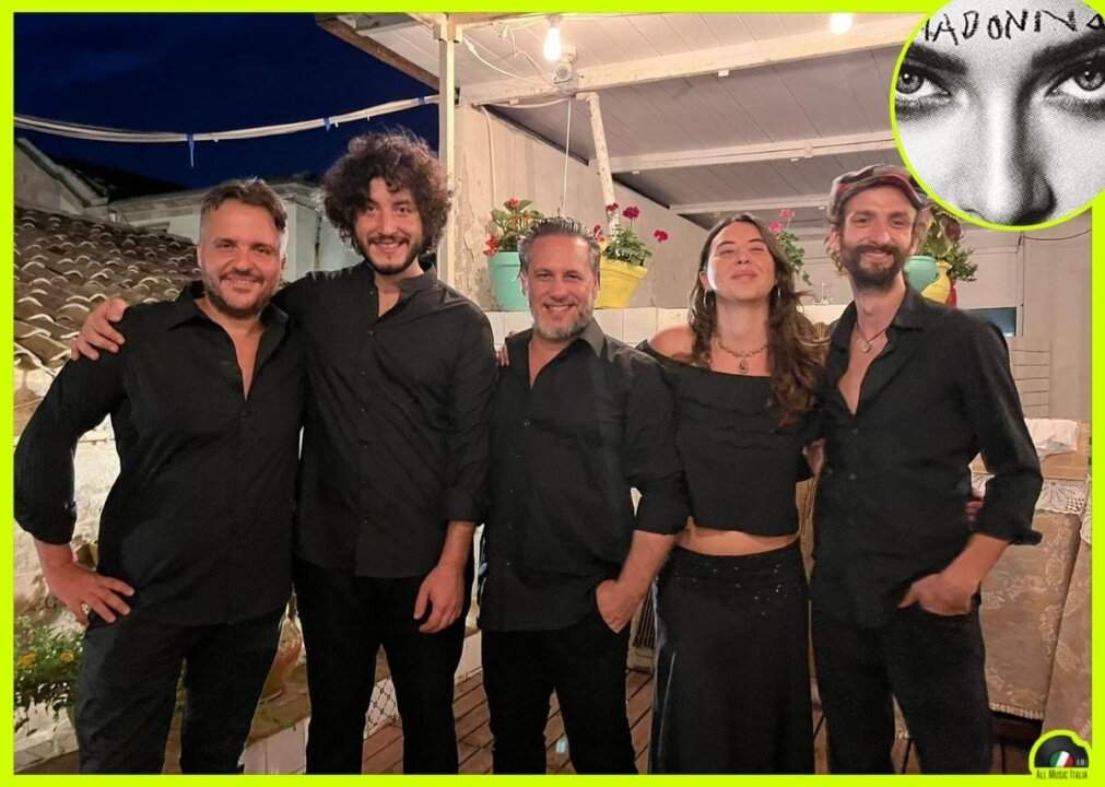 Madonna Bella Ciao La piccola orchestra di musica popolare siciliana Angelo Daddelli & i Picciotti