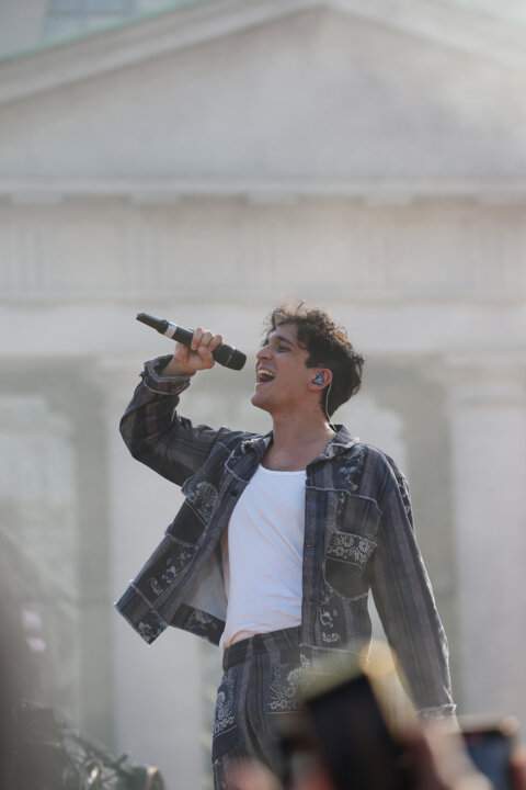 ANDREA REPOSO tananai