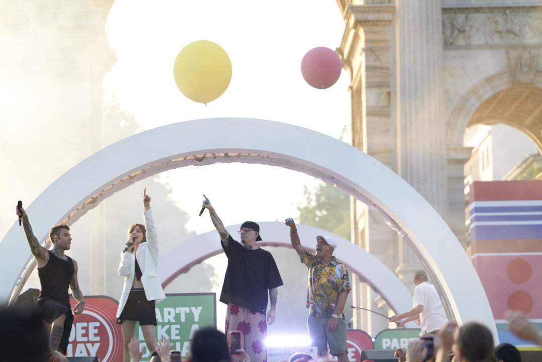 CAVAGNINI annalisa, fedez,articolo312