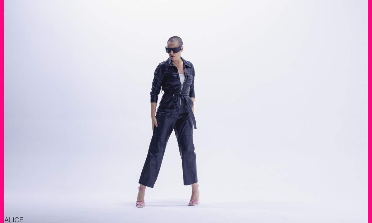 Silvia Salemi Faro di notte