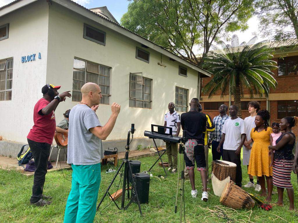 Niccolò Agliardi Sull'orlo del mondo coro