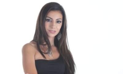 Serena Schintu nel videoclip di Destinazione girato a Cane Malu