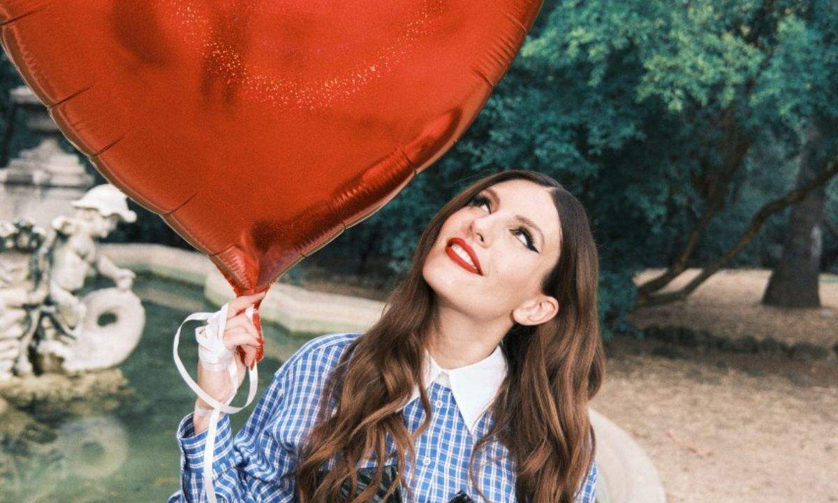 Ditonellapiaga speciale 45 giri digitale con Cerco un uomo e Febbre d’amore