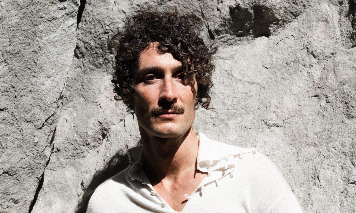 Dumbo Gets Mad Five Eggs