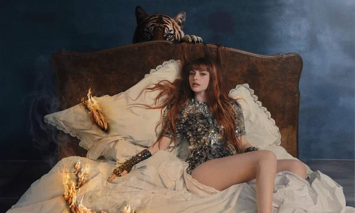 Annalisa annuncia il preorder del nuovo album Ma io sono fuoco disponibile in cd e vinile