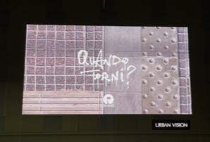 Emma – maxi-schermi a Roma e Milano con il messaggio QUANDO TORNI?"