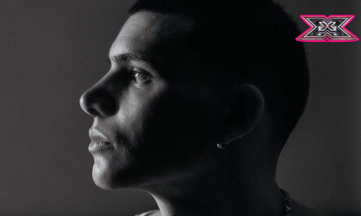 eroCaddeo sul palco di X Factor 2025 durante l’audizione con l’inedito Punto