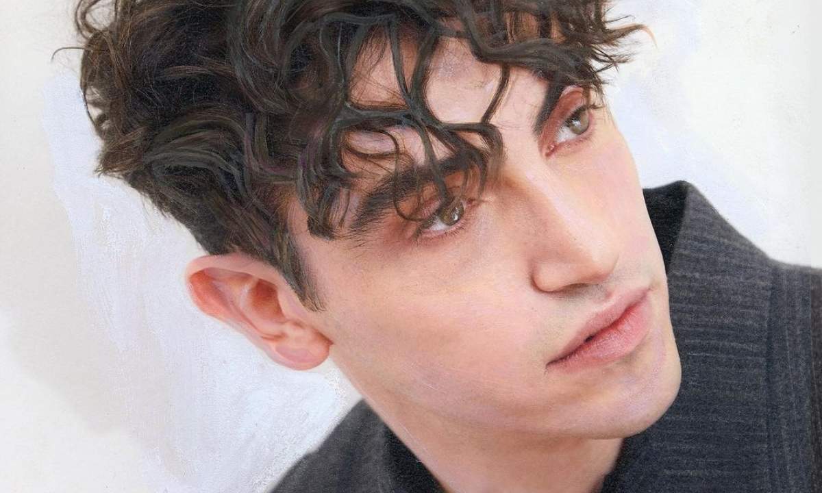 Michele Bravi presenta il libro Lo ricordo io per te, terzo capitolo del progetto dedicato ai nonni