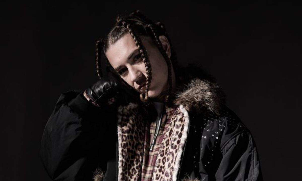 Dani Faiv pubblica il cofanetto "Teoria del contrario" con 3 inediti