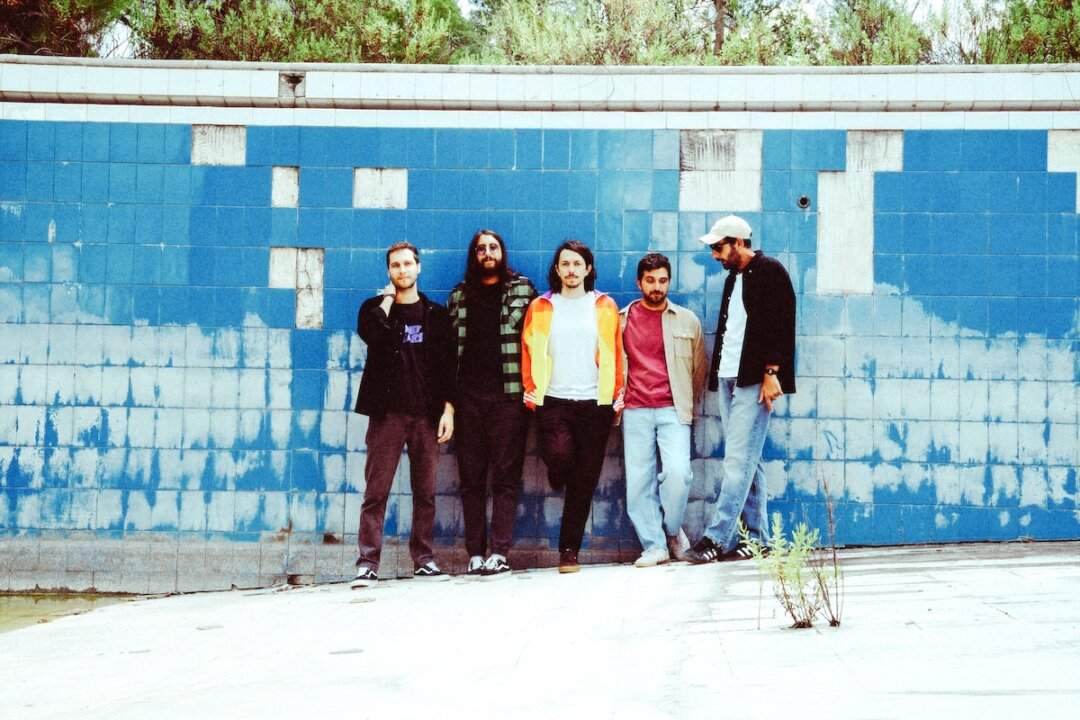 Gli Elephant Brain pubblicano il disco "Almeno per ora"