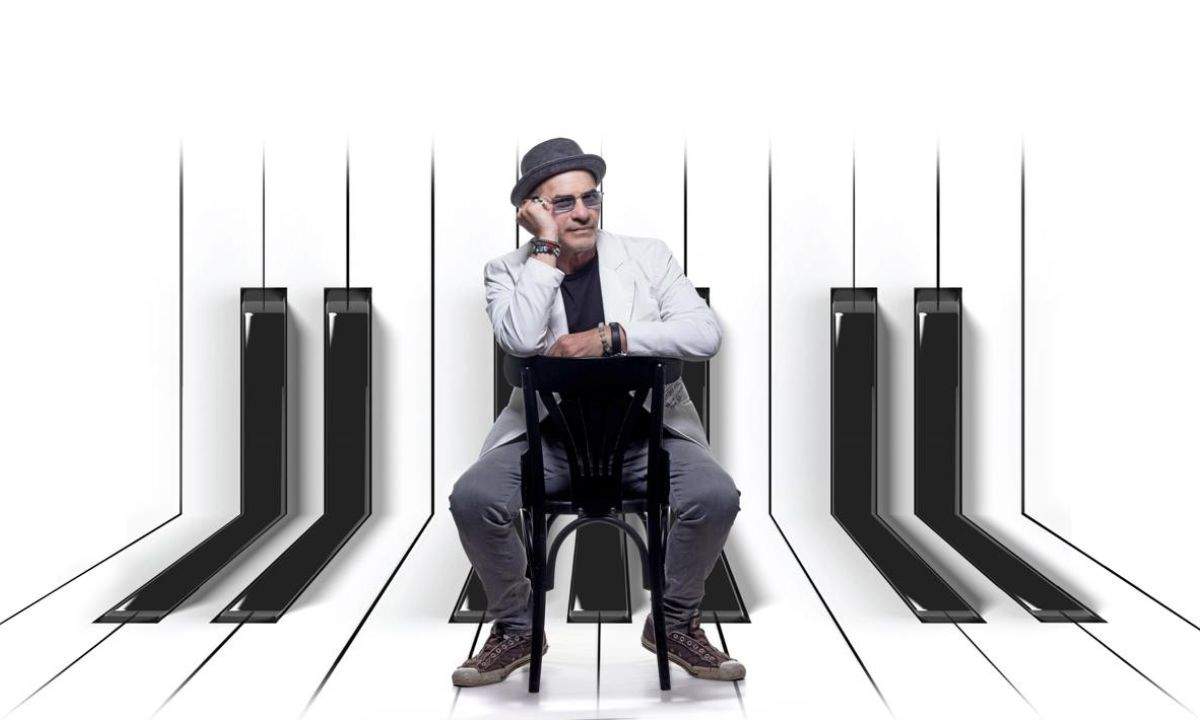 Francesco Baccini omaggia la sciatrice Matilde Lorenzi