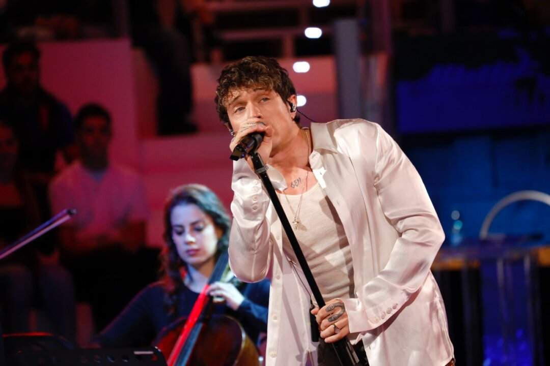 Irama ospite e giudice ad Amici 25