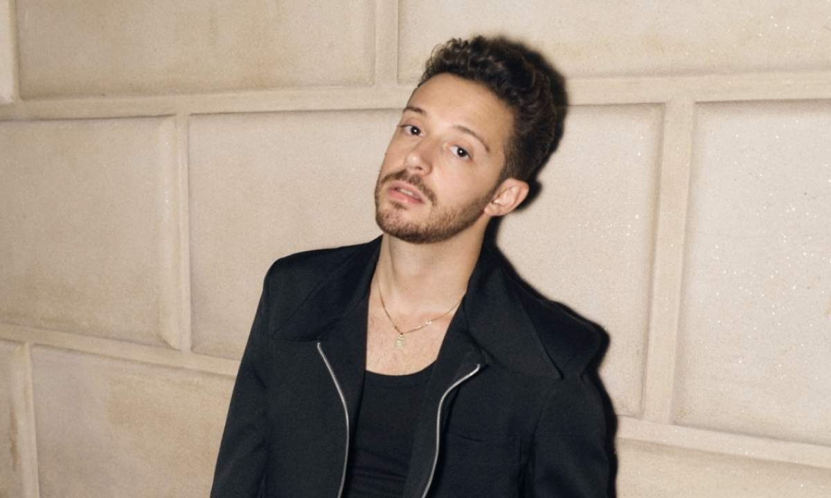 Ruggero Pasquarelli presenta Notti italiane, primo singolo in italiano