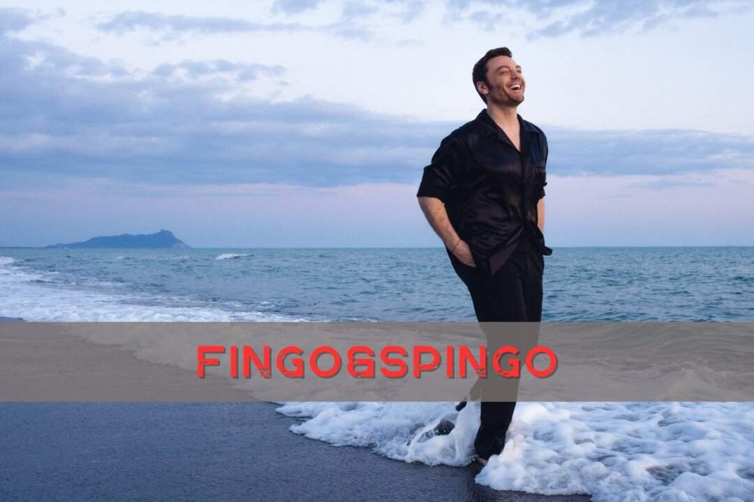 Tiziano Ferro Fingo&Spingo testo significato