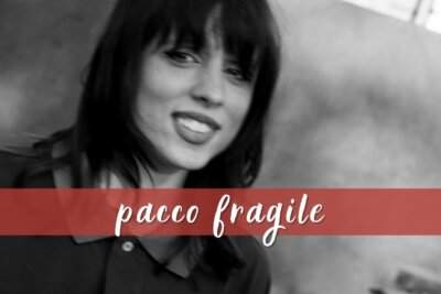 Angelina Mango Pacco Fragile