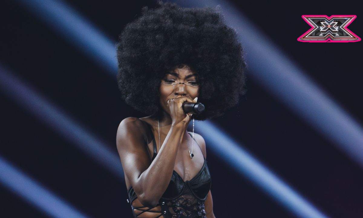 Sakina alle Last Call di X Factor 2025 poco prima dell’eliminazione