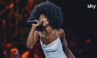 Sakina interpreta Fallin ai Bootcamp di X Factor 2025