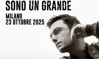 Tiziano Ferro sul palco della TIM New Music Night a Milano per la presentazione del nuovo album Sono Un Grande.