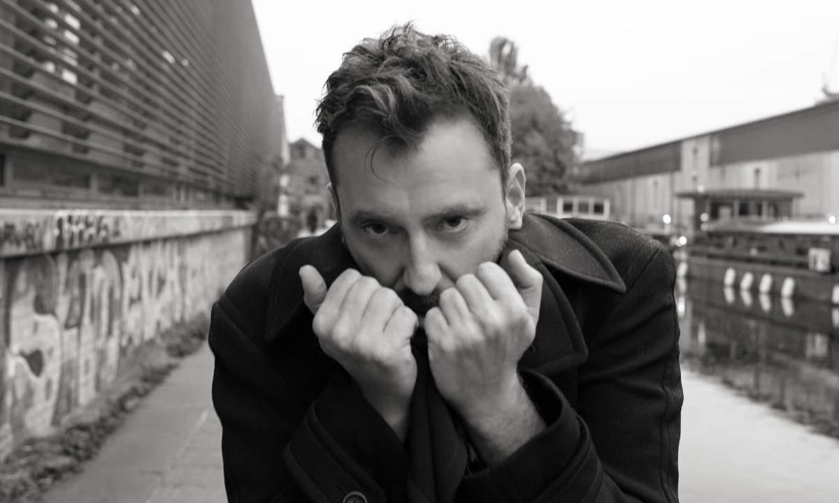 Videoclip Ragazze facili girato a Londra