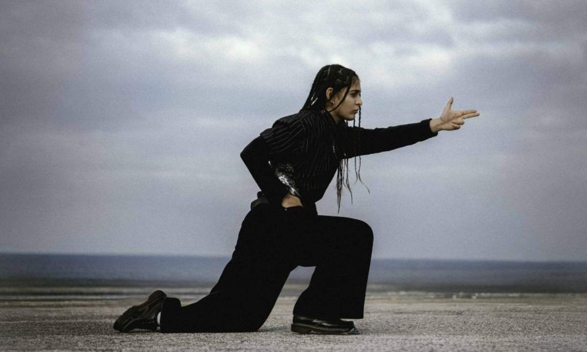 Emili Kasa presenta il suo primo EP Kalimera