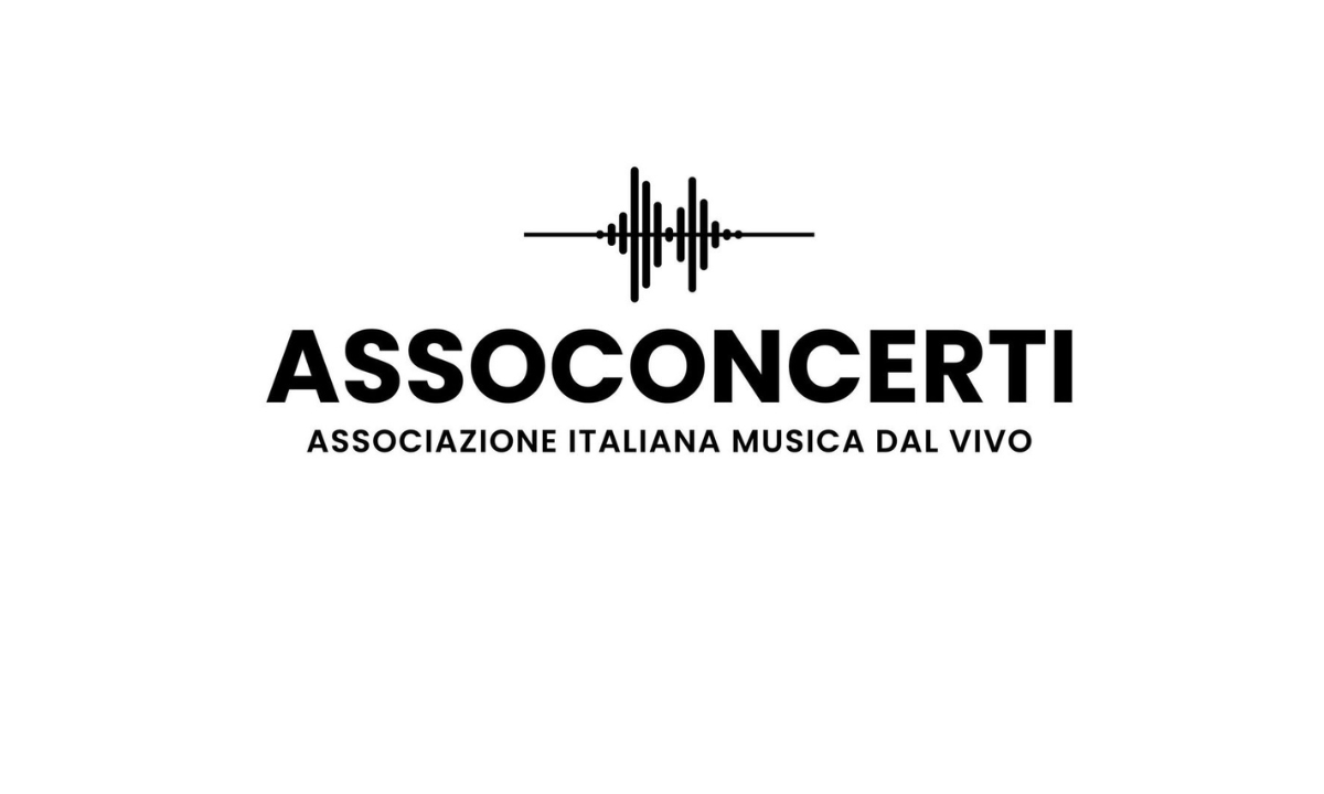 Logo AssoConcerti e aula del Senato per l'approvazione del fondo musica popolare contemporanea