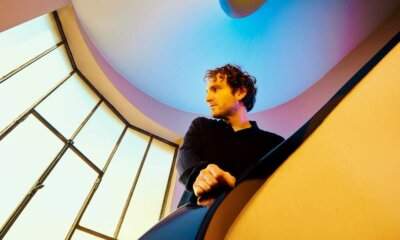 Ritratto fotografico del cantautore Giorgio Poi per il lancio dell'EP Schegge Reworks.