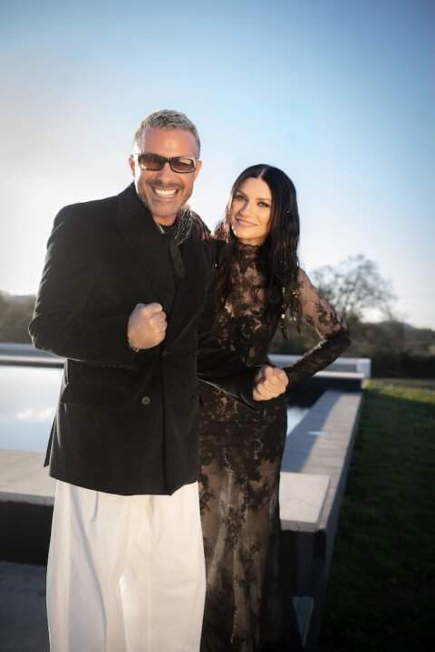 Laura Pausini con Luca Tommassini sul set del videoclip di “Ritorno ad amare” 