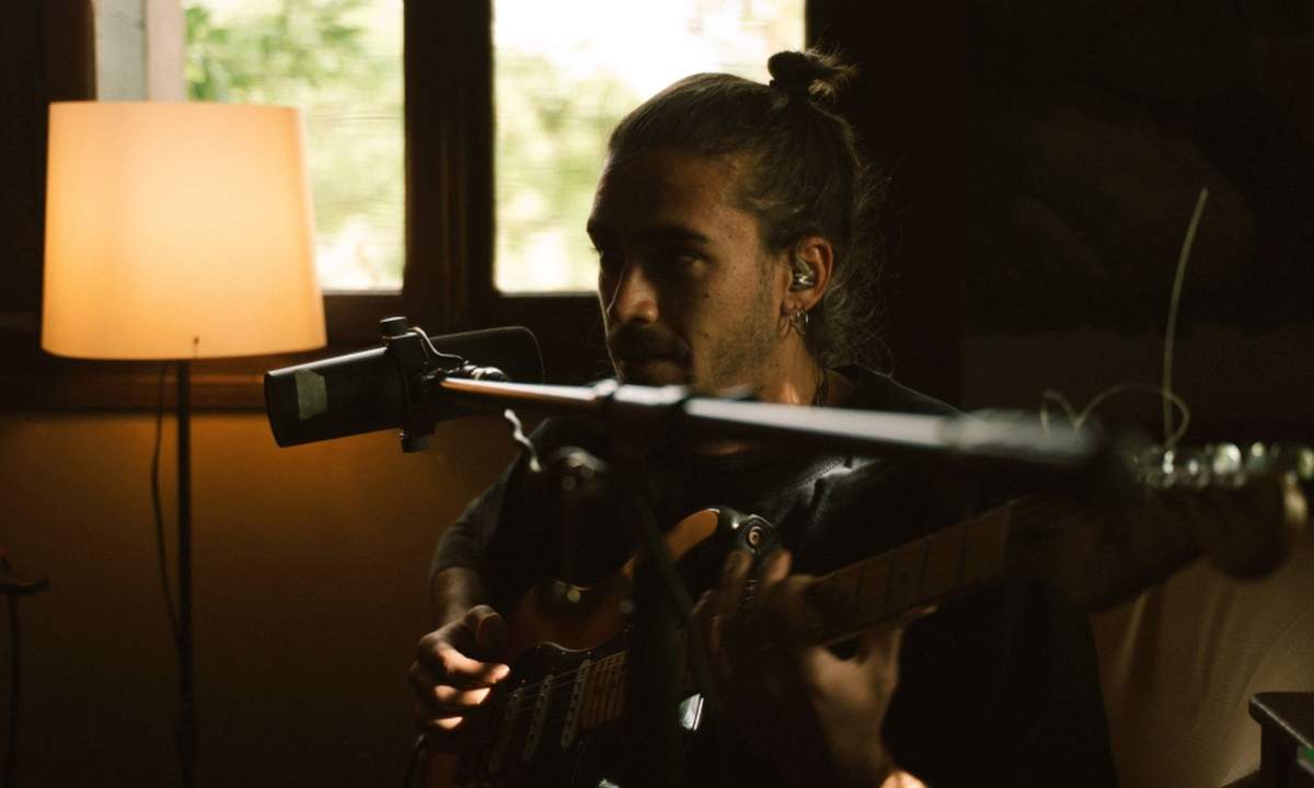 Nico Arezzo presenta il nuovo singolo SANCU