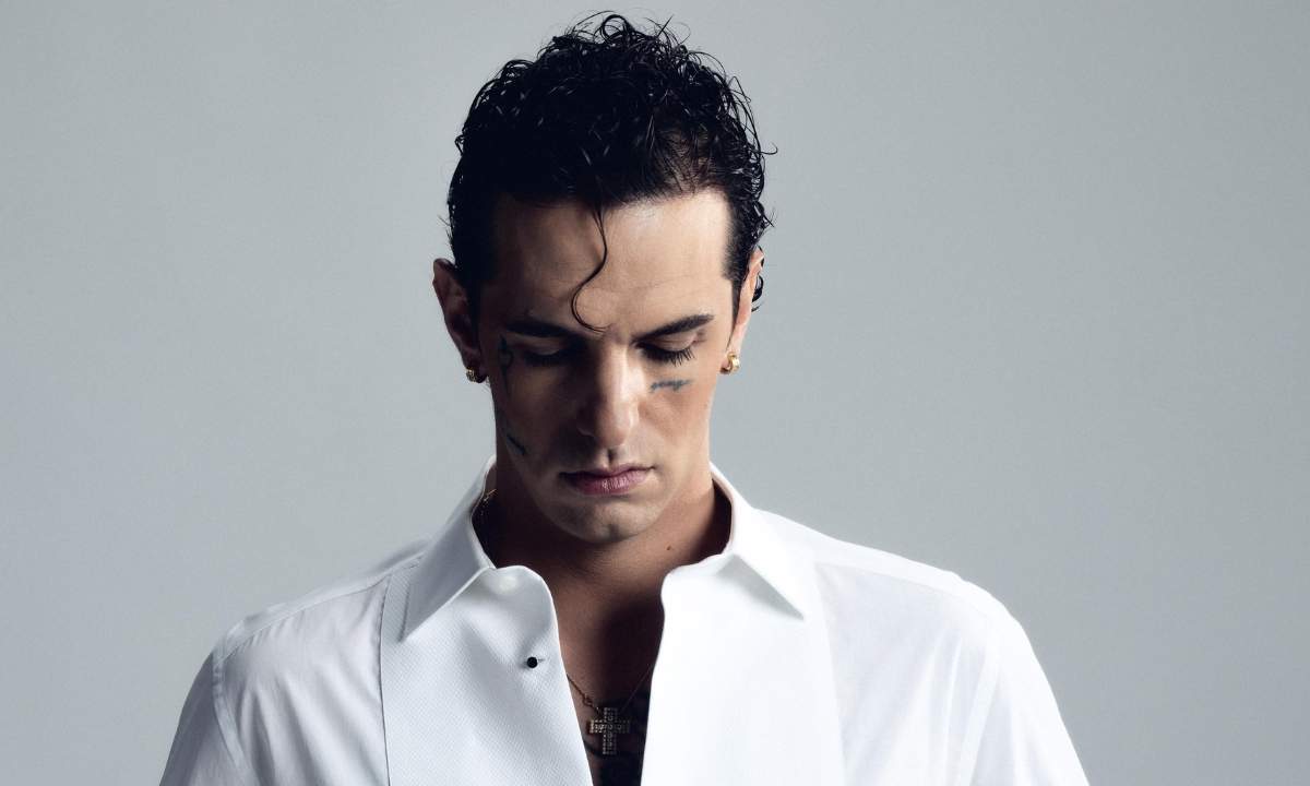 Achille Lauro co-conduttore della seconda serata di Sanremo 2026 con Carlo Conti e Laura Pausini