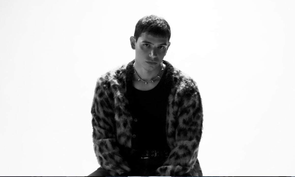 eroCaddeo nuovo album scrivimi quando arrivi (punto)