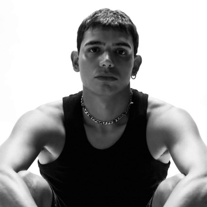 erocaddeo cover scrivimi quando arrivi (punto)