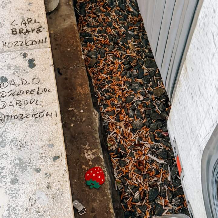 Carl Brave pubblica l'EP "Mozziconi"