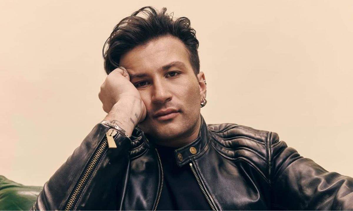 Eddie Brock a Sanremo 2026 con Avvoltoi: testo e significato