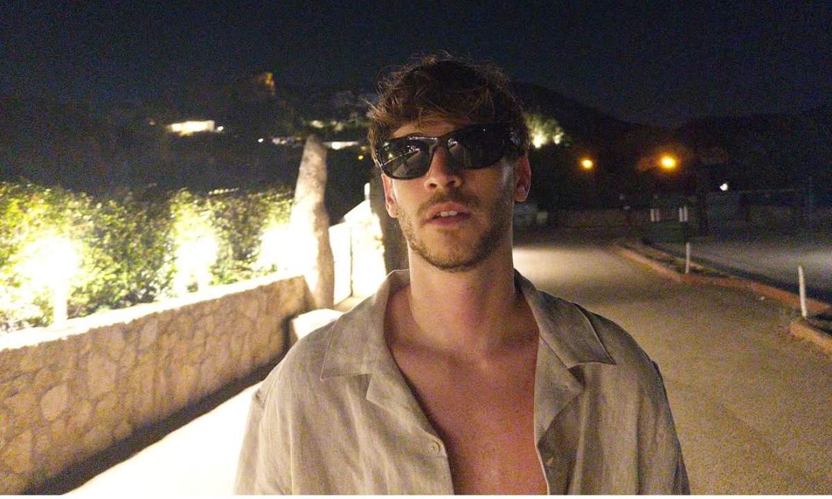 Holden spiega perché non pubblica nuova musica in una storia Instagram