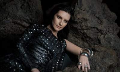 Laura Pausini durante la presentazione di Io canto 2