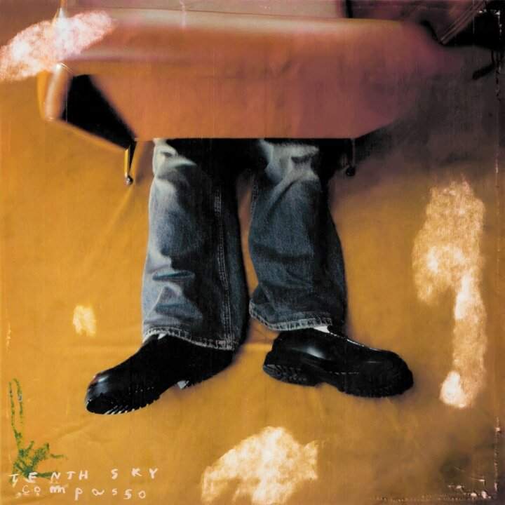 Copertina del singolo “Compasso” di Tenth Sky