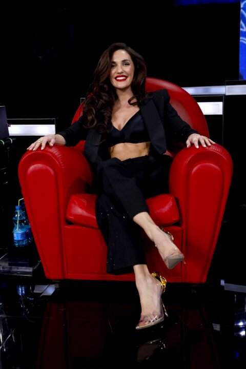 Elena D'Amario al Serale di Amici 2026