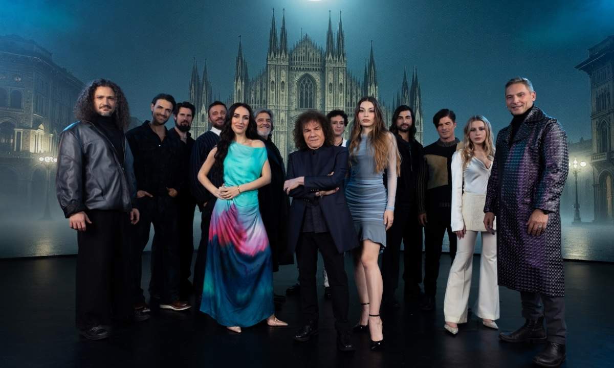 Notre Dame De Paris musical cast sul palco