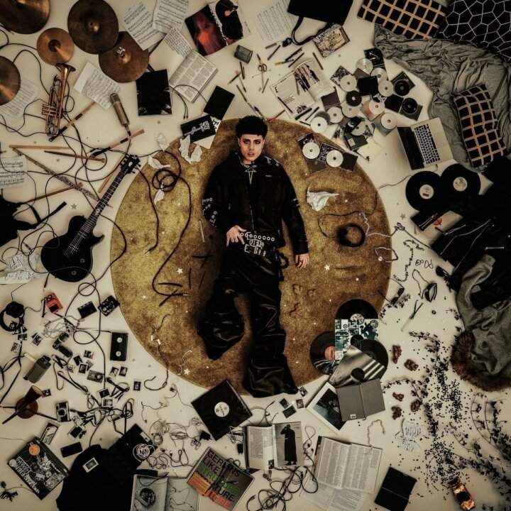 Yele annuncia il nuovo disco "Vaniglia e zenzero"