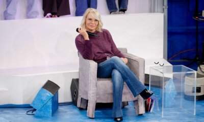 Amici 25 polemiche per il cambio di regolamento del Serale