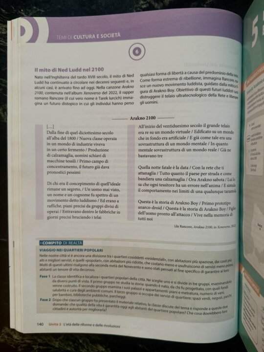 Pagina del manuale di storia Generazioni con il brano Arakno 2100 di Rancore citato nel capitolo sul luddismo