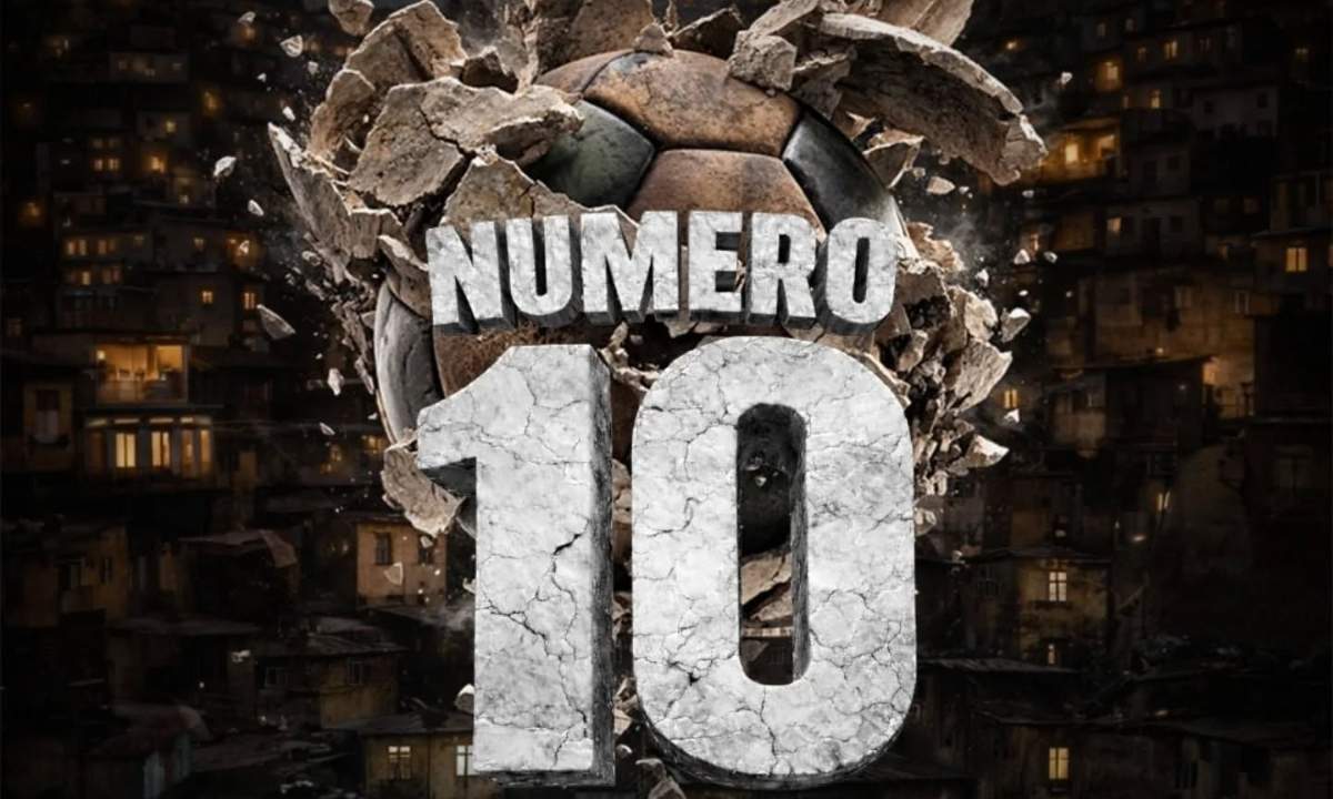 Locandina di "Numero 10 - Lo Spettacolo" su Maradona al Teatro Palapartenope di Napoli