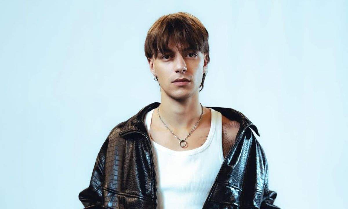 Plasma, cantautore di Amici 25