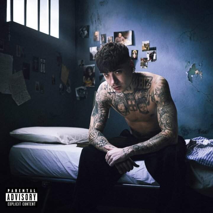 Shiva seduto in una cella nella copertina di Vangelo