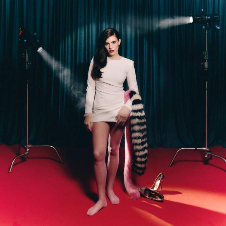 La cover del nuovo singolo di Ditonellapiaga Hollywood