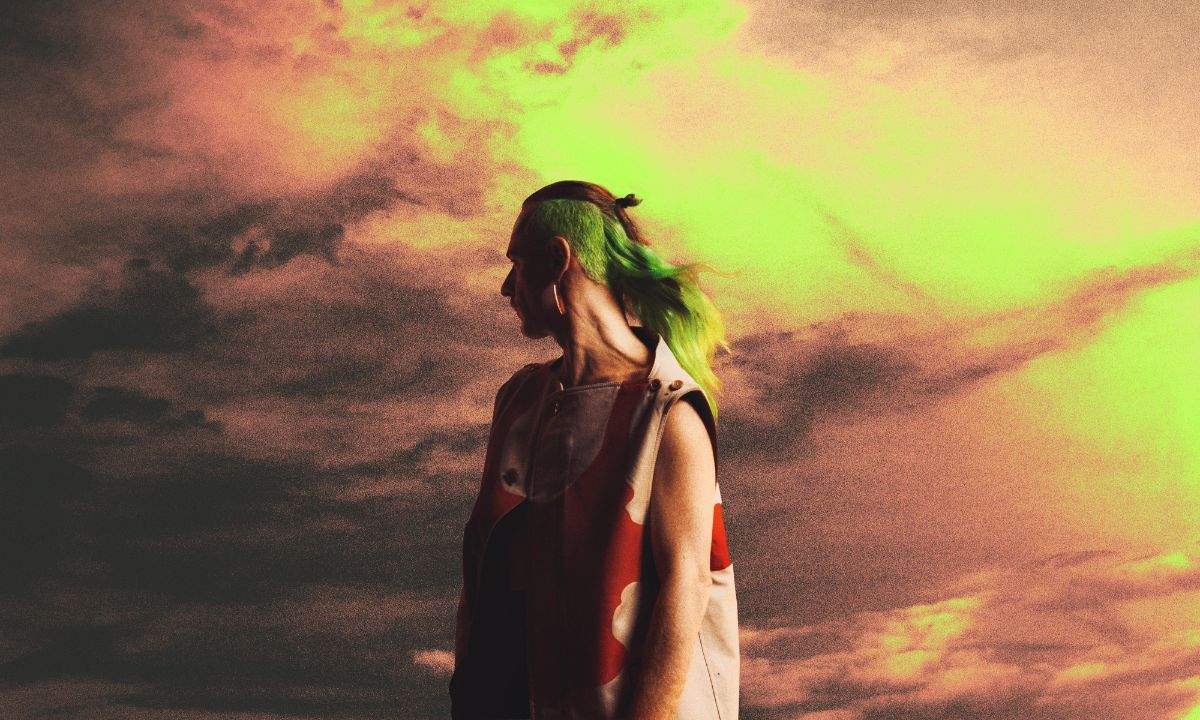 Mace presenta il nuovo singolo Levitating High