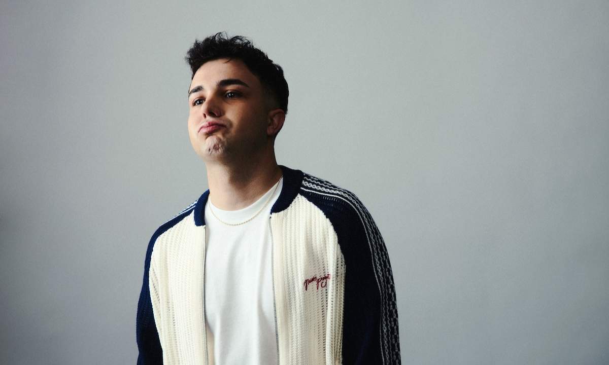 Il producer JULI in occasione dell'annuncio del primo album Solito cinema